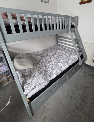 Dfs noha grey triple - noha,